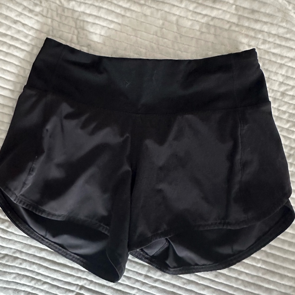 Lululemon Black Speed up 4in Shorts - Size 2 Tall
